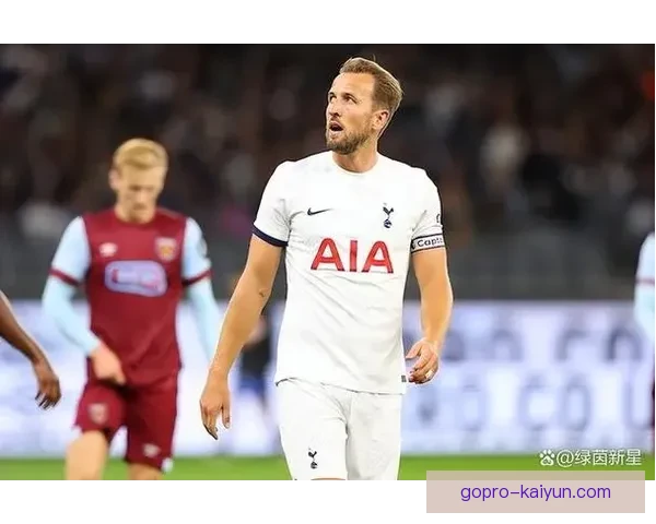 哈里·凯恩热刺生涯成就令人瞩目，状态持续提升引发关注