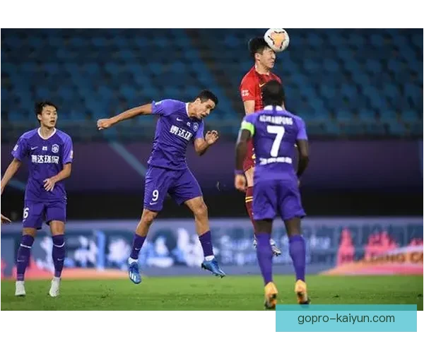 加克波边路突破表现稳健，助力球队不断前进