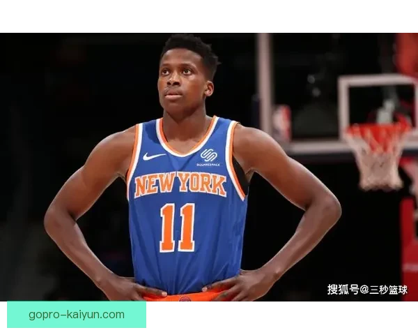 皮克在本赛季表现稳健，展现出领导力与防守韧性持续提升。