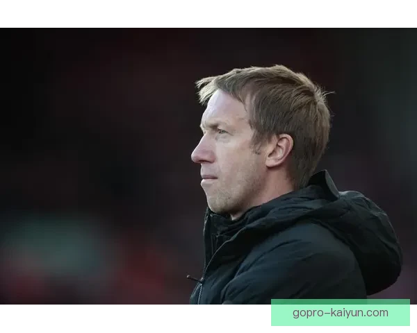 布莱顿主帅风格分析：战术灵活性与团队协作的完美结合